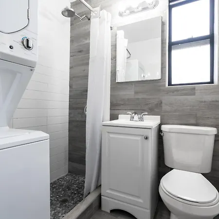 Prestige Nyc Suite New York Exterior photo
